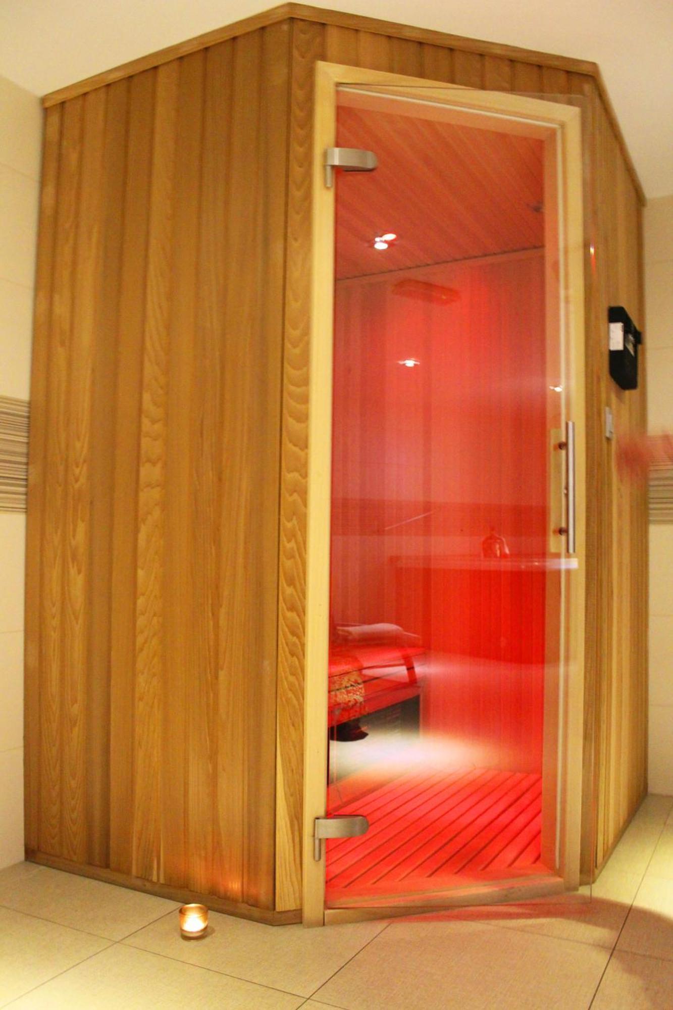 วิลลา ไอนา บูทิก โฮเต็ล Hotel Lasko ภายนอก รูปภาพ